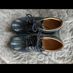 Fluevog Supervog Angel Women’s size 8  A discontinued classic! Made in Poland